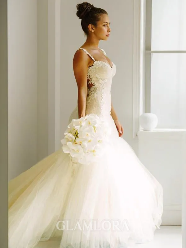 Trumpet/Mermaid Spaghetti Straps Sleeveless Sensual Court Train Open Back Tulle Wedding Dress With Applique