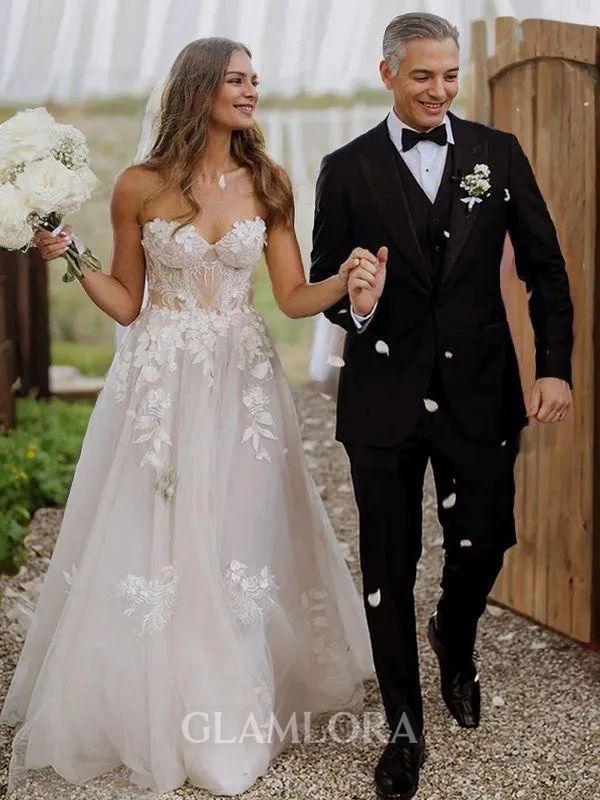 A-line Princess Feminine Sweetheart Sleeveless Sweep Train Tulle Wedding Dress