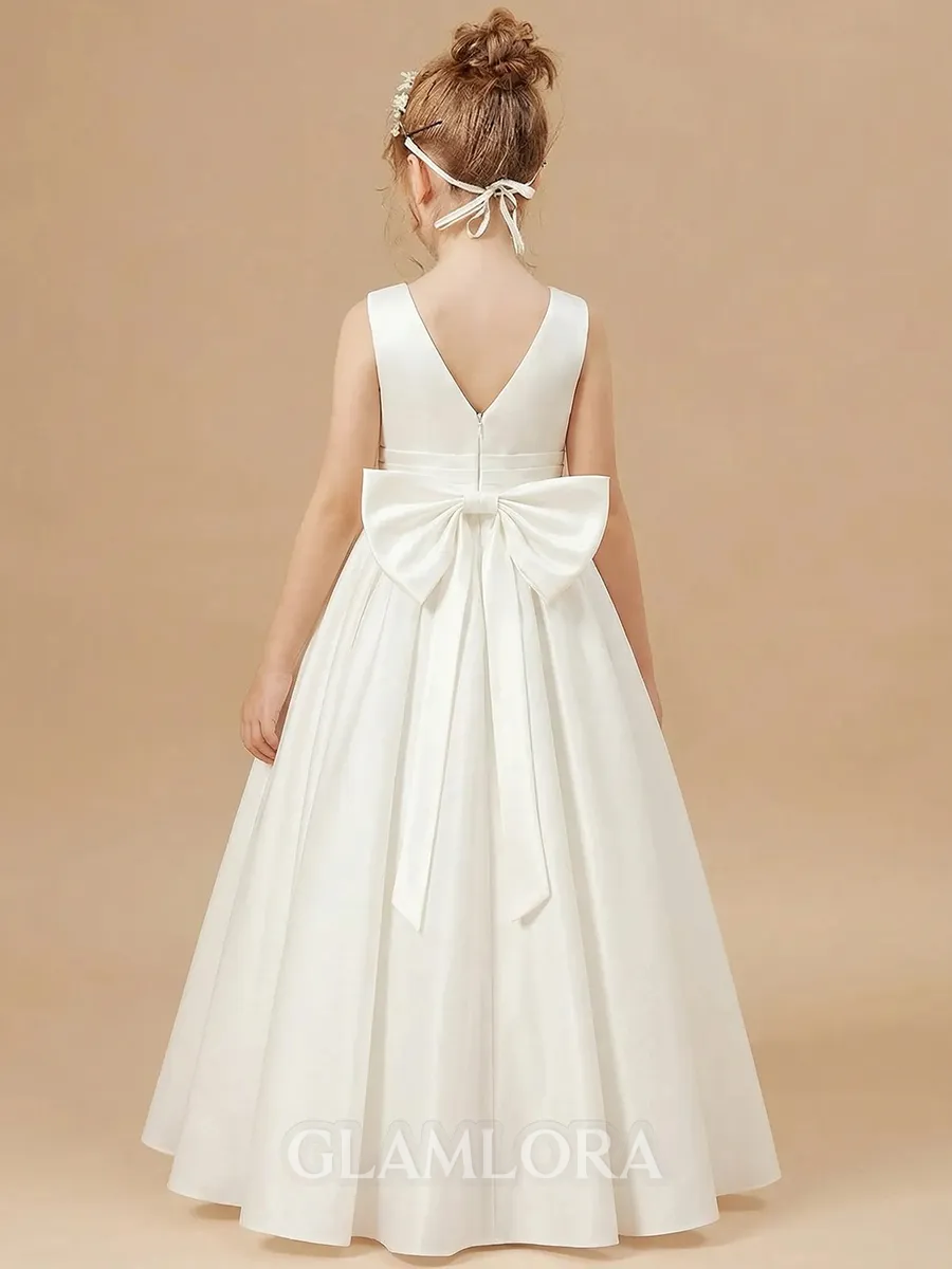 Lovely A-Line Scoop Bowknot Floor-Length Satin Flower Girl Dress