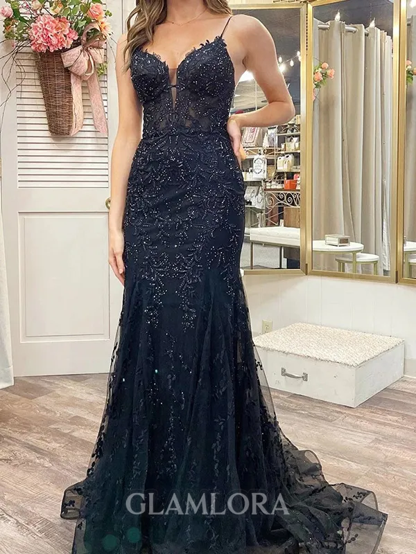 Fashion-forward Sheath Spaghetti Straps Appliques Lace Sweep Train Tulle Corset Dress