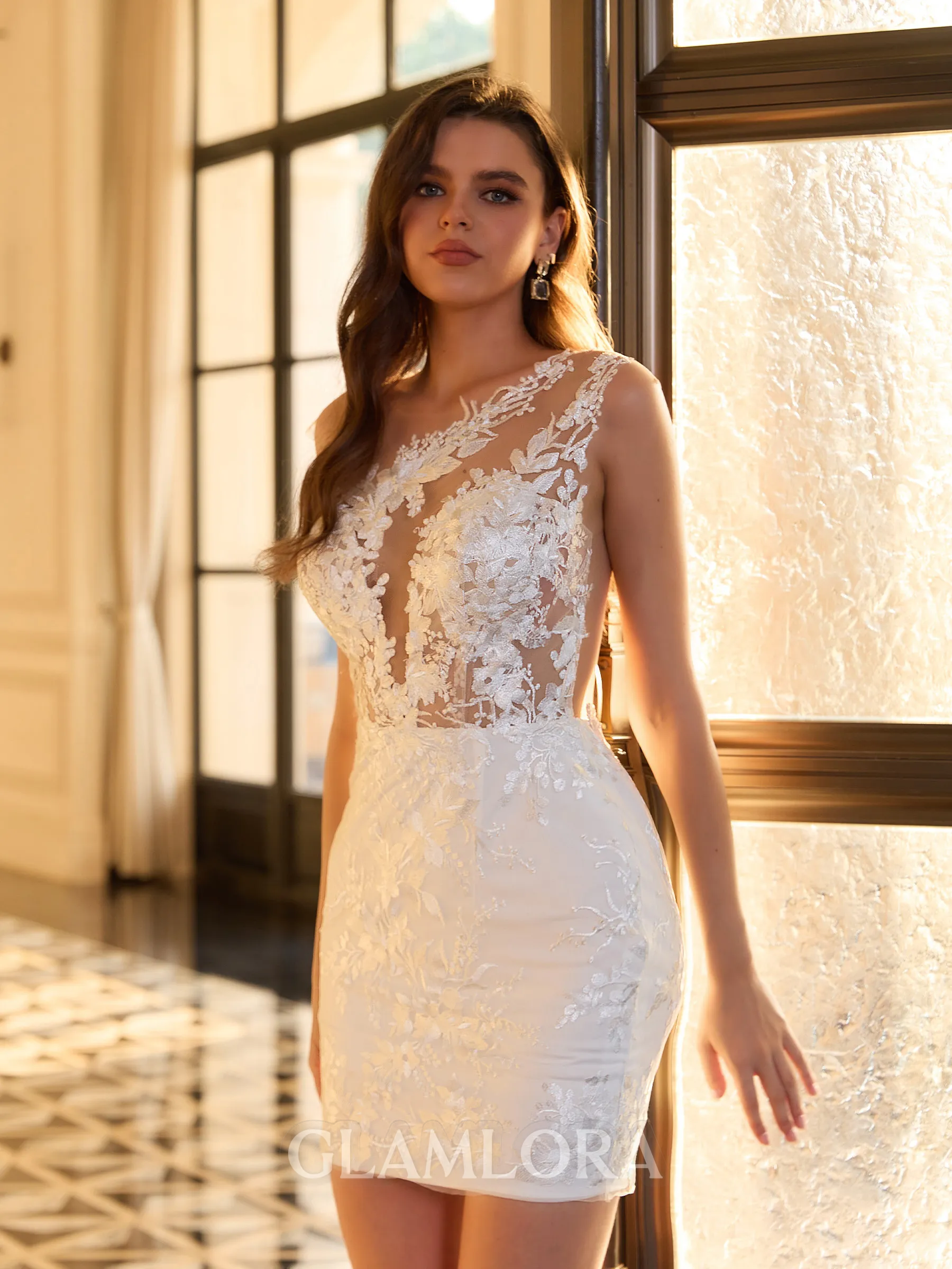 Exquisite Sheath Scoop Appliques Lace Short/Mini Lace Dress