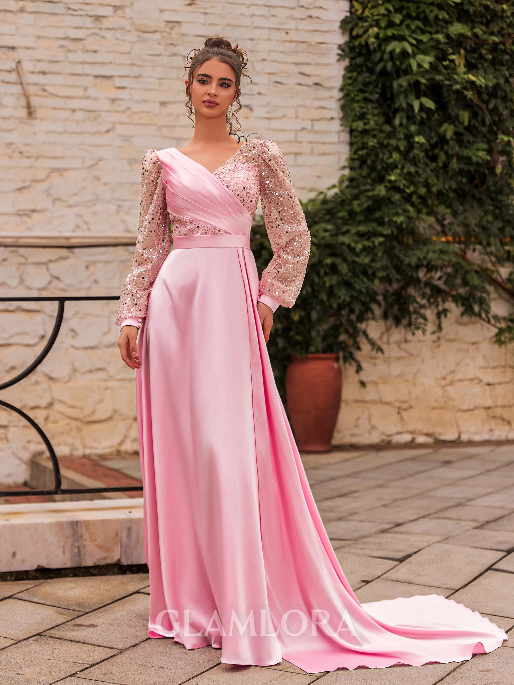 Splendid A-Line Silk Like Satin Pleated V-Neck Long Sleeves Sweep Train Prom Dress