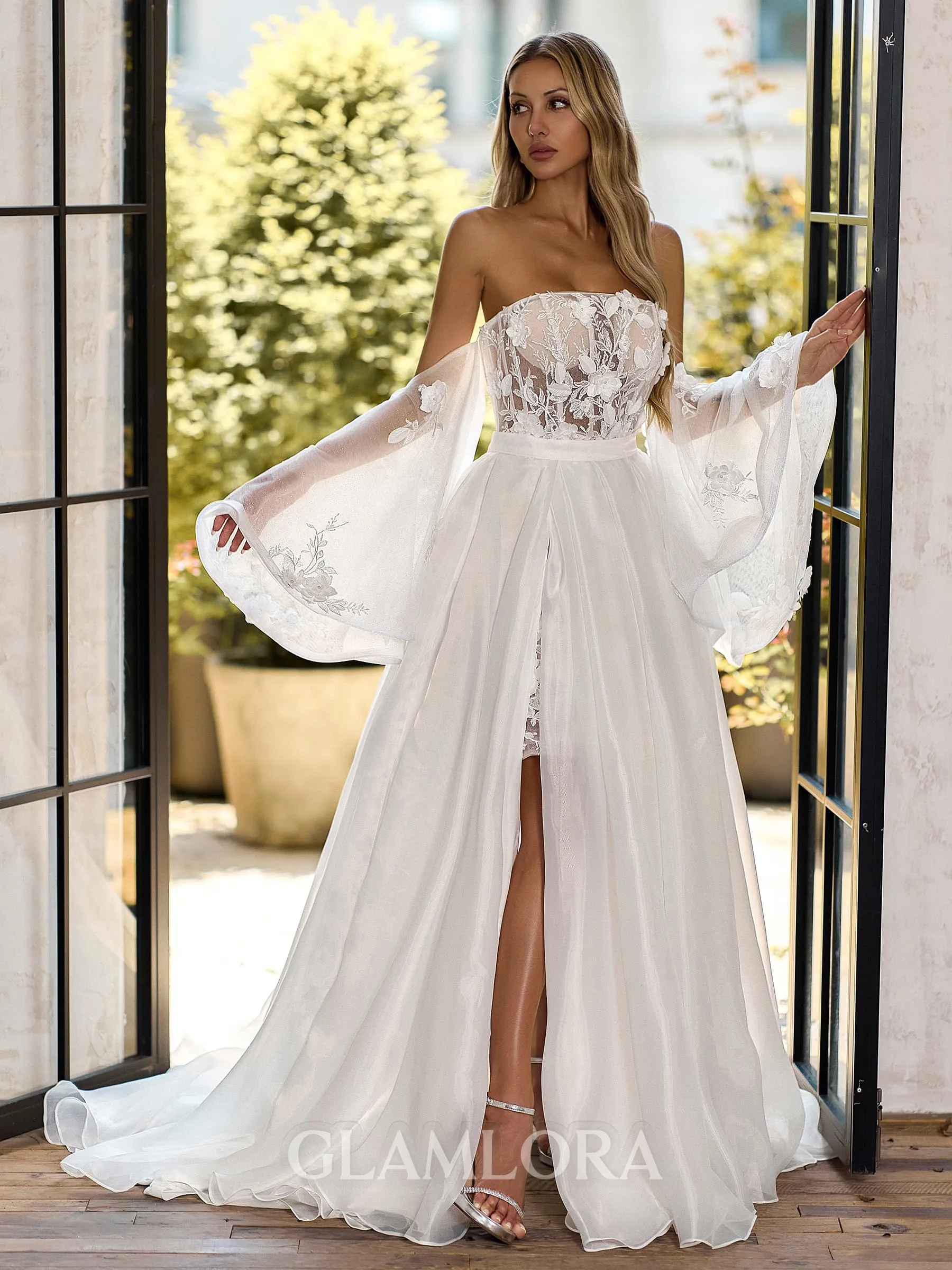 Magnificent A-line Straight Long Sleeves Appliques Lace Court Train Organza Corset Convertible Wedding Dress