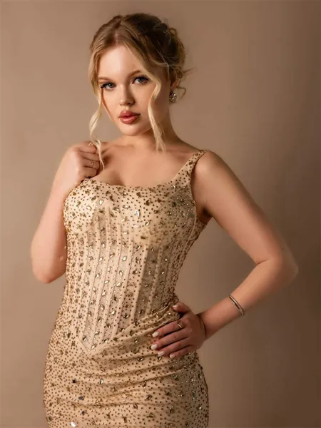 Elegant Sheath Square...
