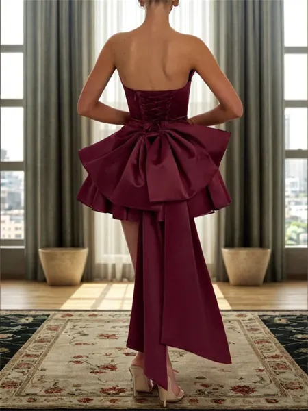 Luxurious A-line Cowl Bow...