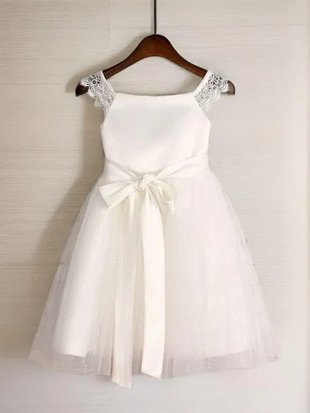 A-line Princess Scoop...
