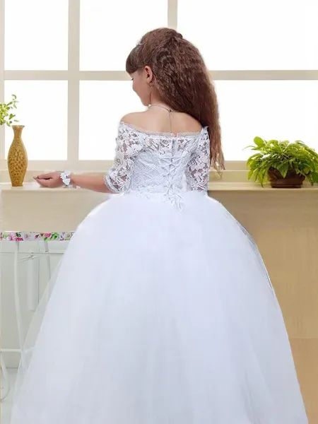 Graceful Ball-Gown Princess...