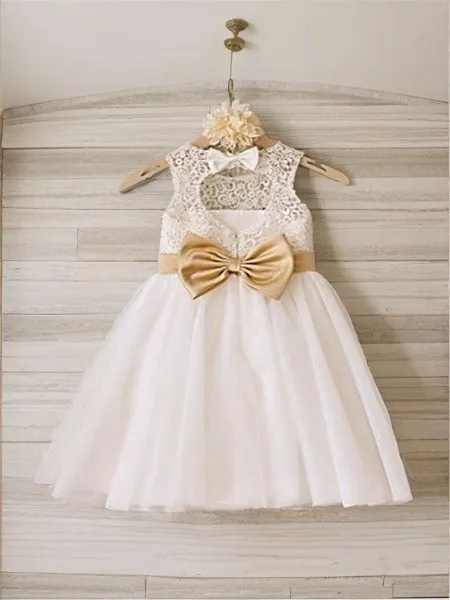 A-line Princess Scoop...
