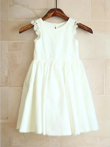 Dreamy A-line Scoop...