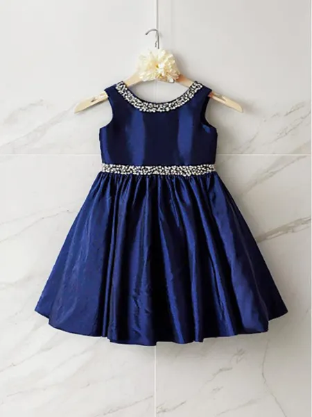 A-line Dainty Scoop...