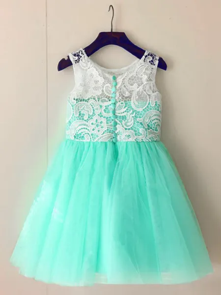 A-line Princess Scoop...
