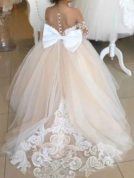 Delightful Ball-Gown...