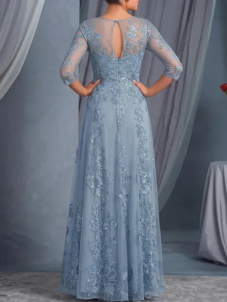 Statuesque A-Line Scoop...