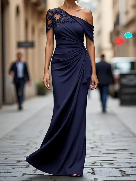 Tasteful Sheath...