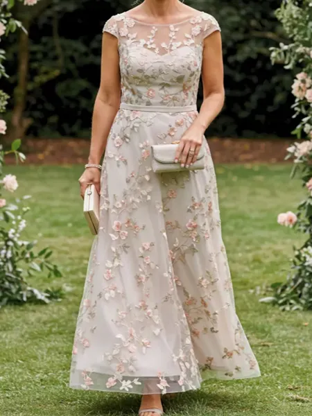 Understated A-Line Bateau Appliques Lace Floor-Length Lace Corset Mother of the Bride Dress