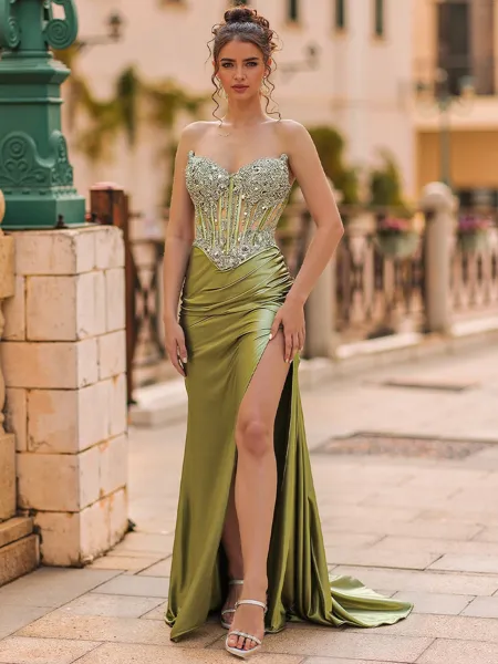 Unforgettable Sheath...