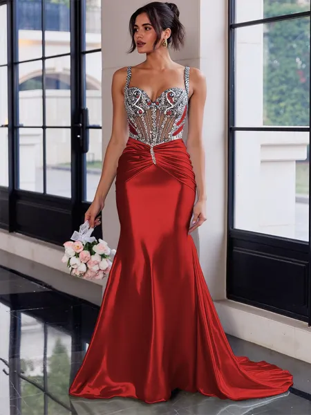 Show-stopping Sheath...