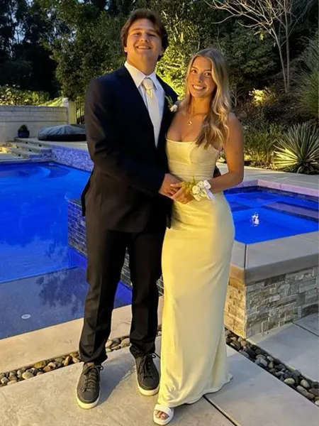 Extravagant Sheath Straight...