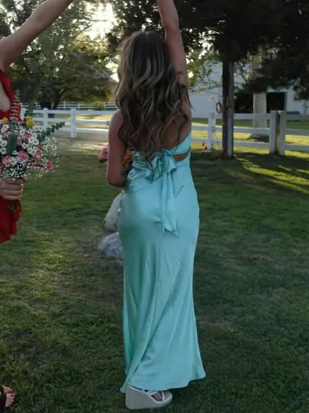 Delicate Sheath Sweetheart...