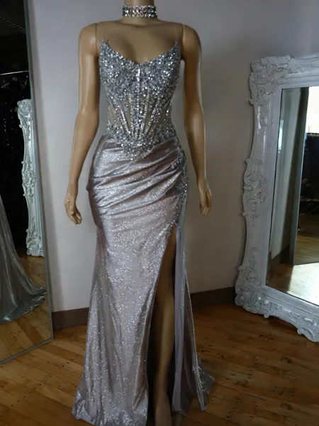 Graceful Sheath Straight...