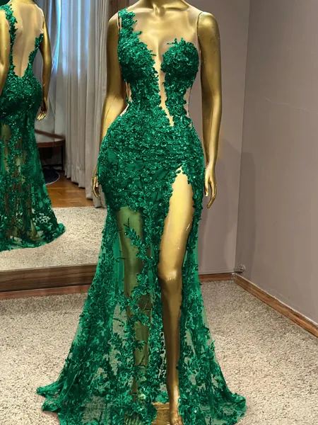 Glam Sheath One-Shoulder...
