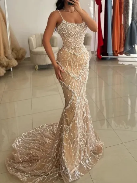 Classy Sheath Spaghetti...