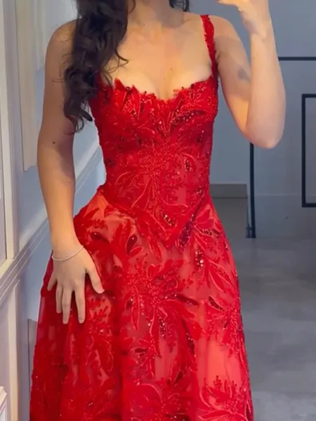 Elegant A-line Straps...