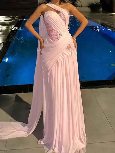 Graceful Sheath Sweetheart...