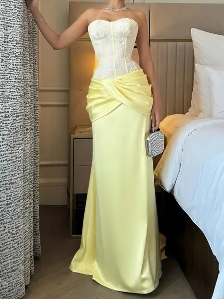 Gorgeous Sheath Sweetheart...