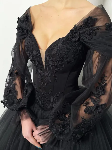 Stunning A-Line V-Neck Long...