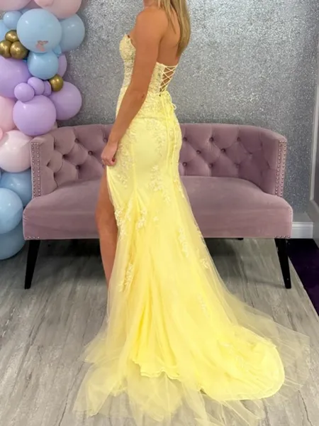 Classy Sheath Sweetheart...