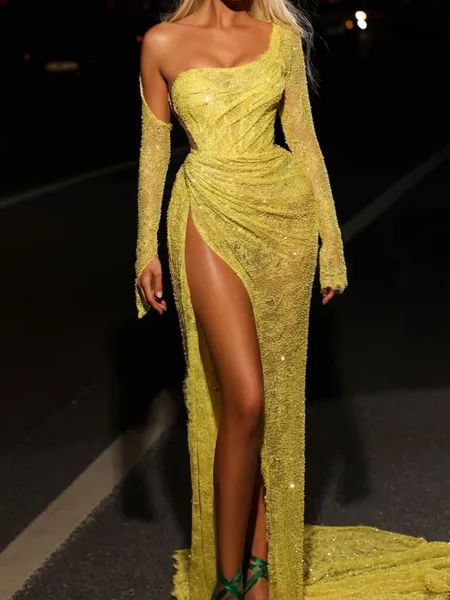 Elegant Sheath One-Shoulder...