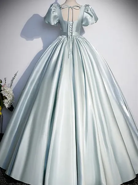 Perfect Ball-Gown Square...