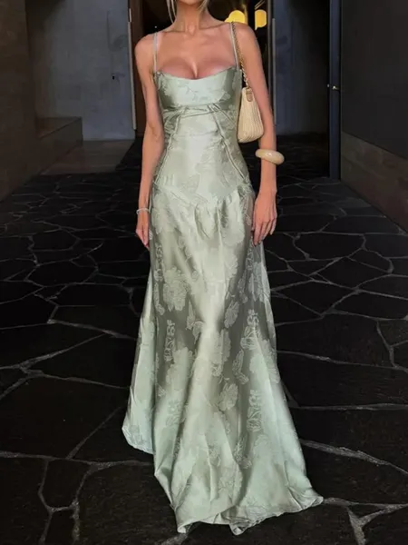 Breathtaking A-Line...