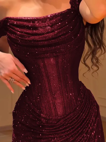 Extravagant Sheath...