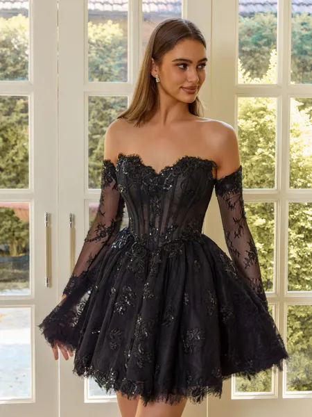Graceful Ball-Gown...