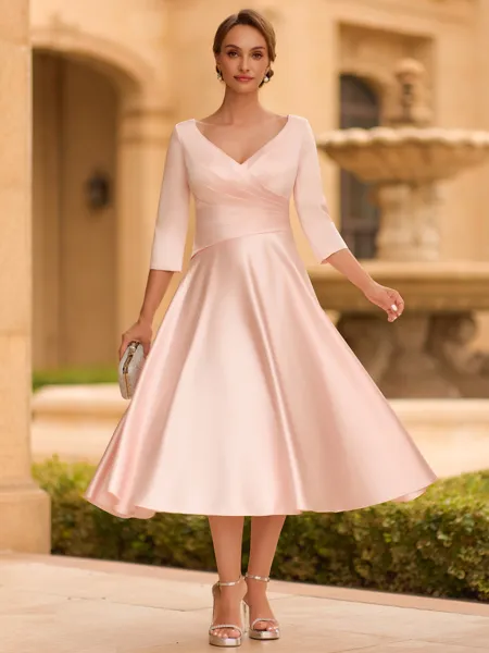 Refined A-line V-Neck 3/4...
