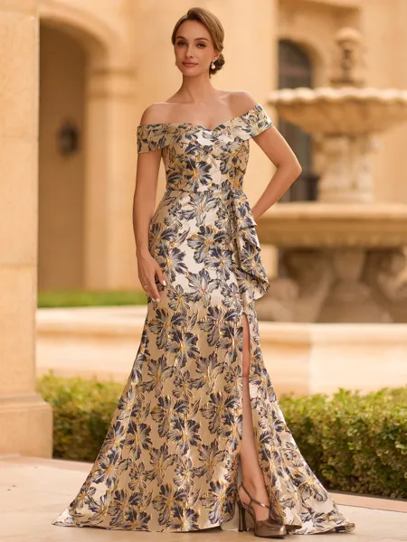 Understated Sheath...