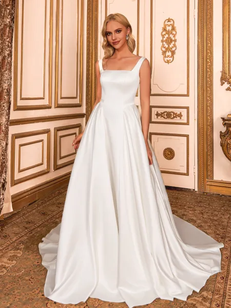 Show-stopping A-line Square...