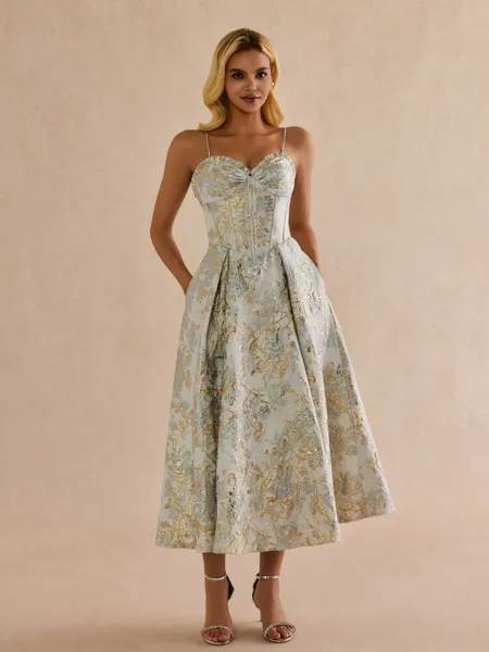 Show-stopping A-Line...