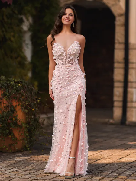 Charming Sheath Sweetheart...