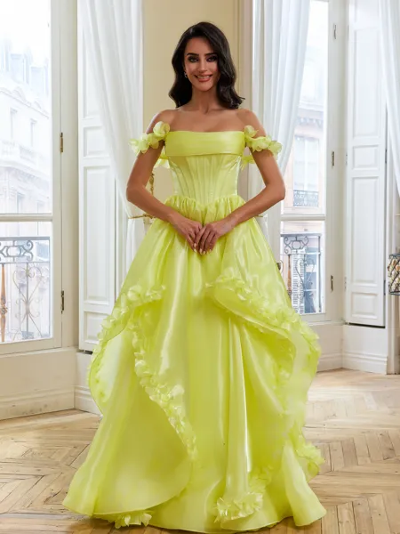 Show-stopping A-Line...