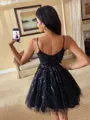 Fashion Ball-Gown V-Neck Appliques Lace Short/Mini Tulle Dress