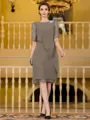 Immaculate Sheath Chiffon Beading Scoop 1/2 Sleeves Knee-Length Mother of the Bride Dress