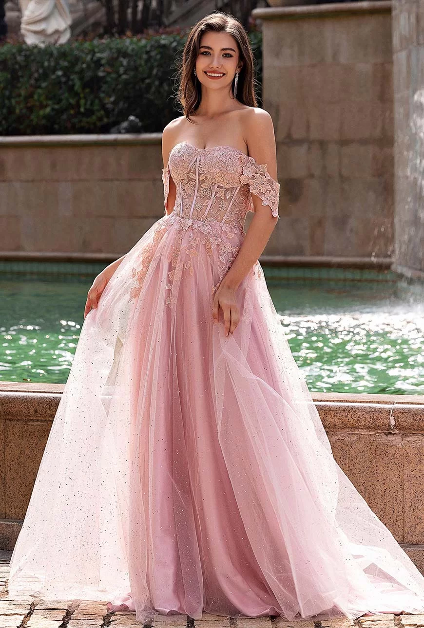 PROM DRESSES